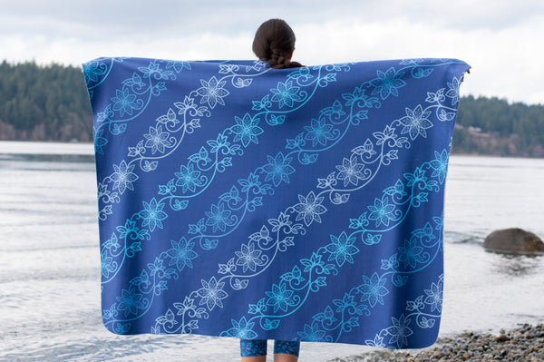 Fleece Sherpa Blanket: Water